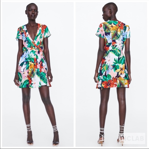 Zara Floral Print Dress - European Summer Vacation - Picture 3 of 12